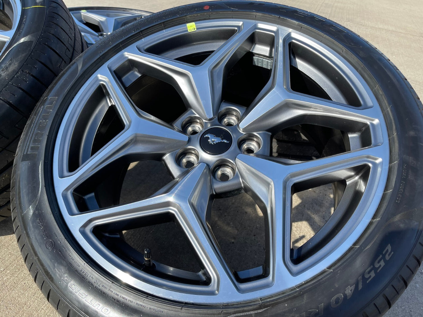 19" Ford Mustang GT Performance Track Pack OEM wheels rims TPMS 2025 2026 NEW