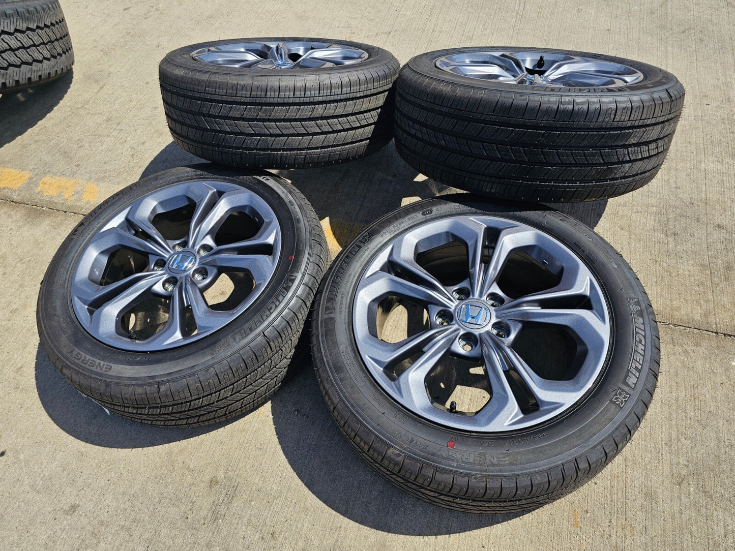 17" Honda Accord OEM wheels rims tires 17075 Civic 2022 2023 2024 2025 NEW