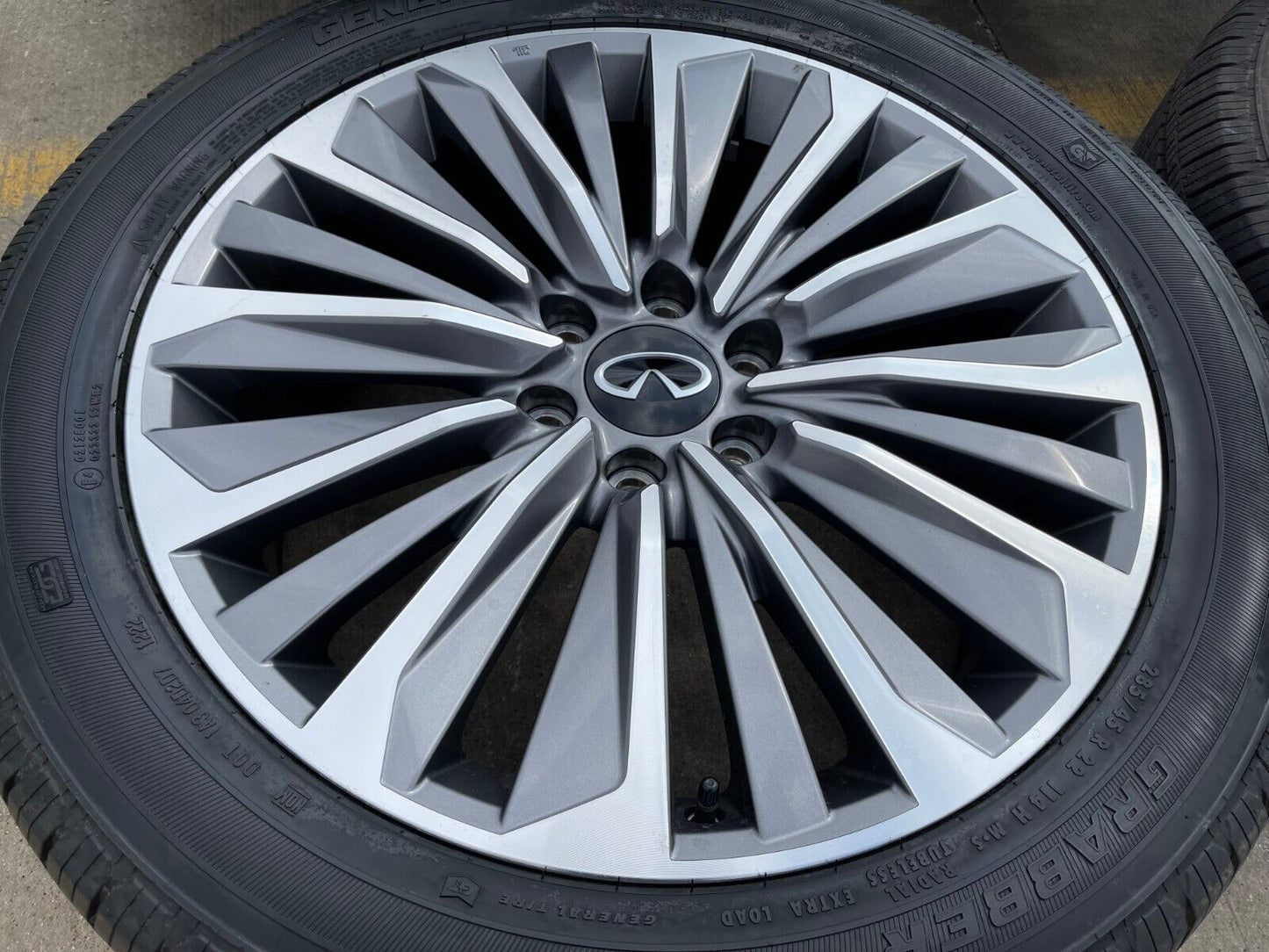 22" Infiniti QX80 QX56 Nissan Titan Armada OEM wheels rims tires 2024 2025
