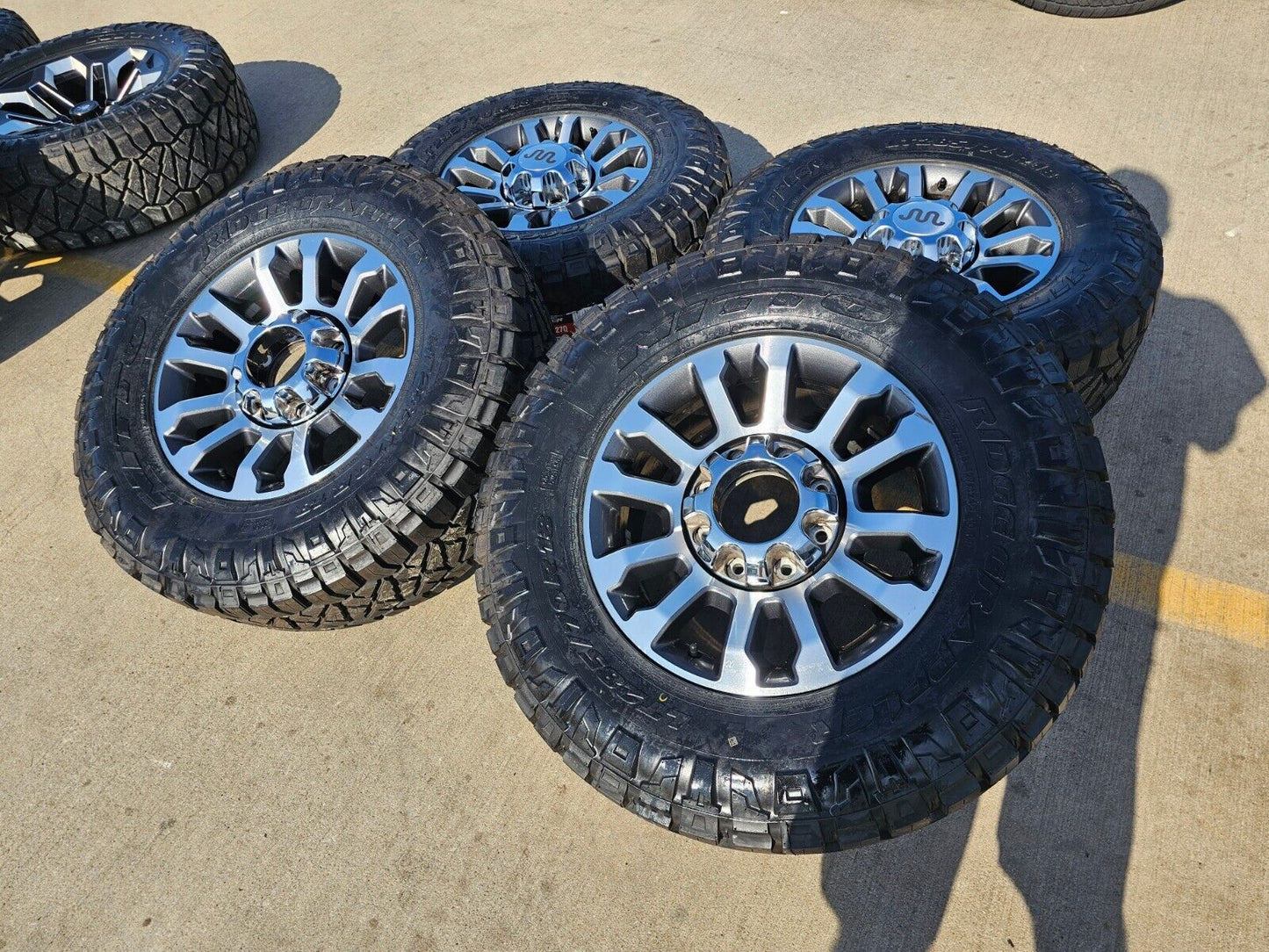 18" Ford F-250 F-350 OEM TREMOR FX-4 rims wheels 10289 tires NITTO 34" NEW