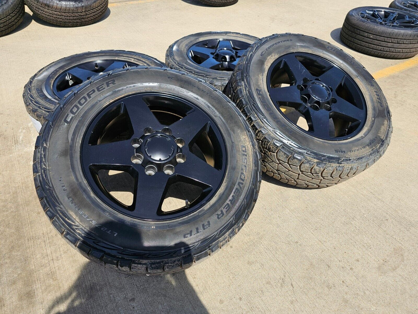20" Chevy Silverado GMC Sierra 2500 3500 OEM replica 5503 rims wheels 8x180