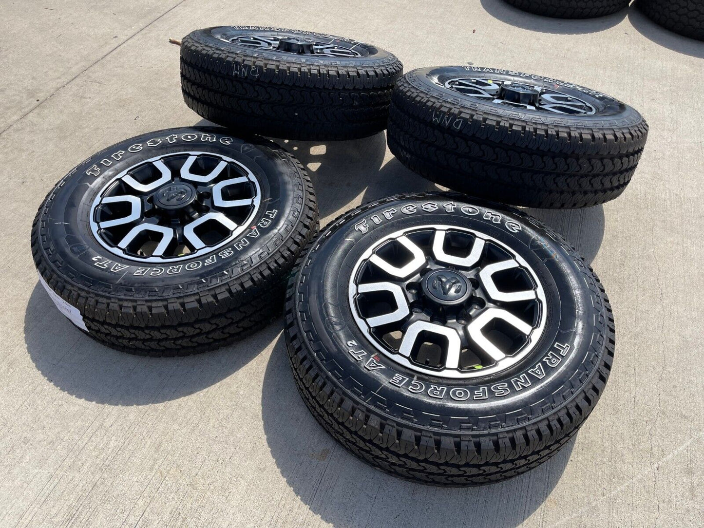 18" Ram 2500 3500 LARAMIE OEM wheels rims 2694 tires NEW 2023 2024 2025 NEW
