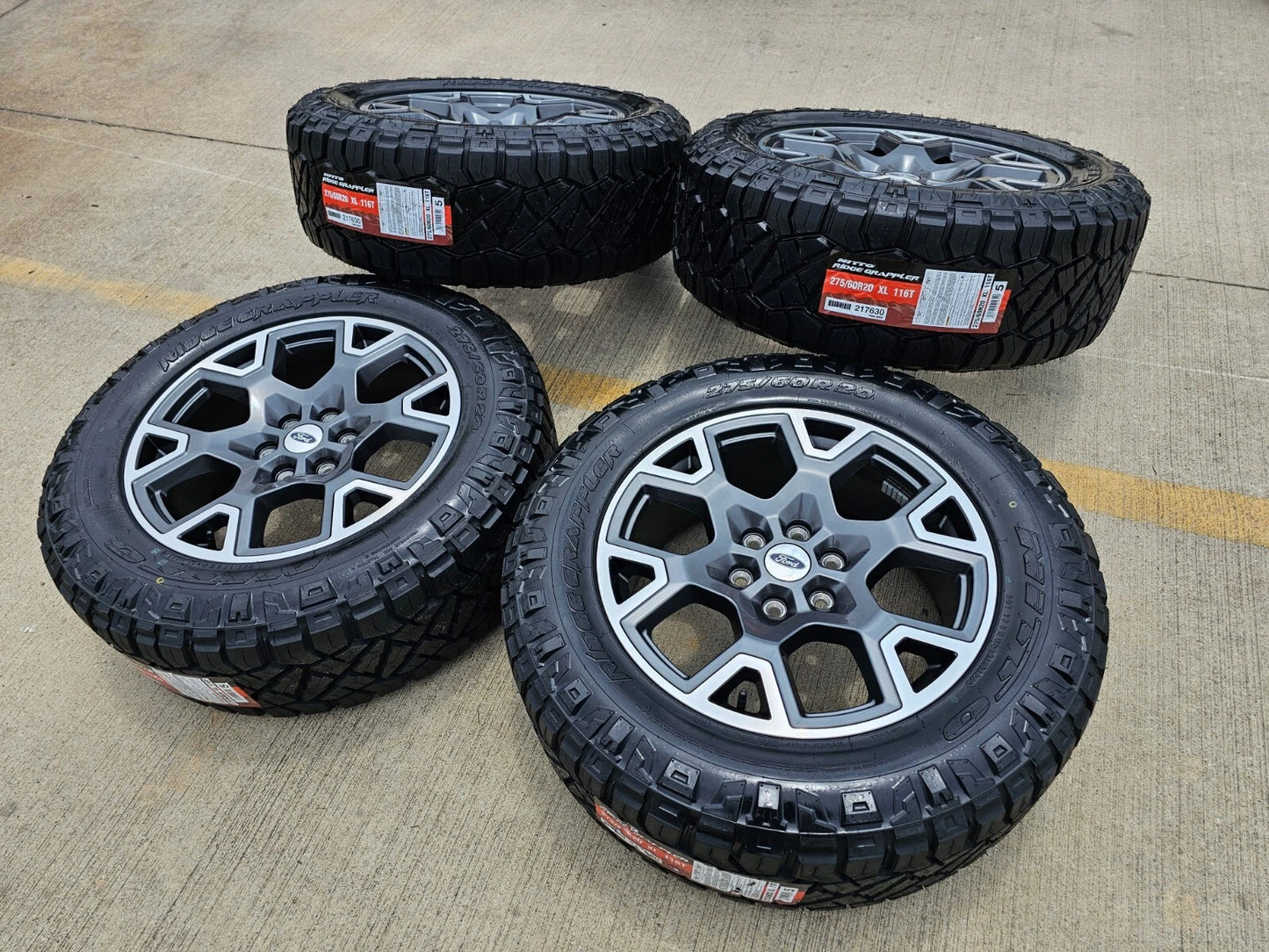 20" Ford F-150 LARIAT Limited OEM rims wheels Expedition 2025 NEW NITTO