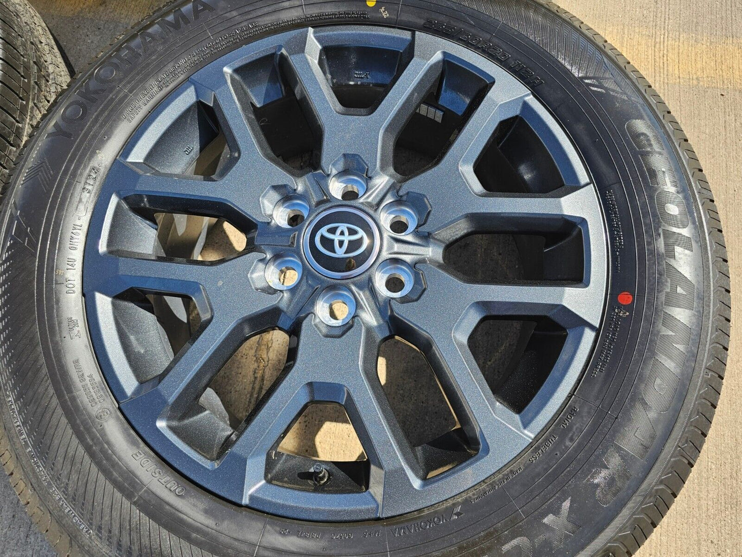20" Toyota Tundra TSS TRD OEM wheels rims 95359 75277 Sequoia 2024 2025 NEW