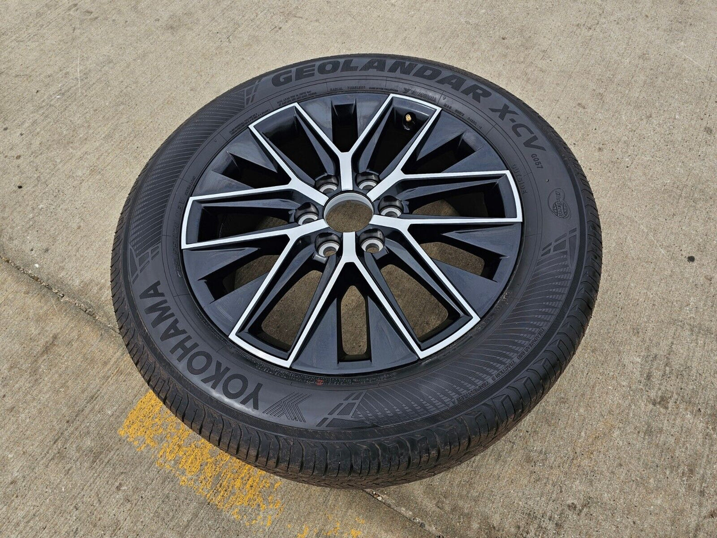 20" Toyota Land Cruiser Tundra OEM wheel rim 10545 Lexus GX550 LX600 2025