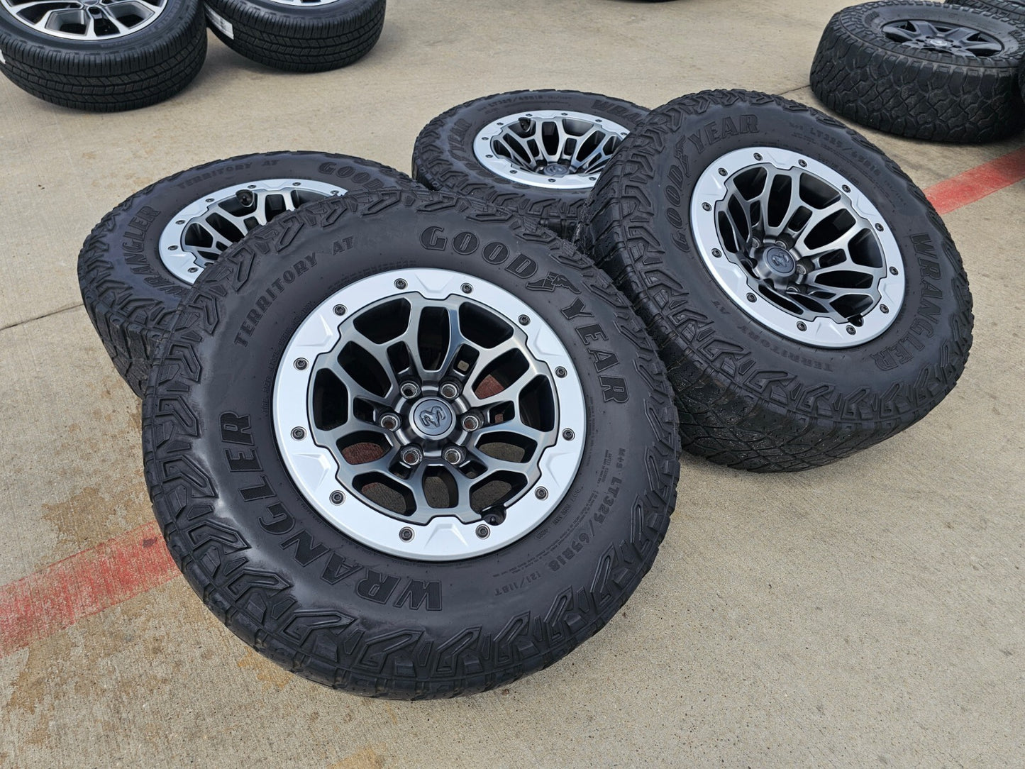 18" Dodge Ram 1500 RHO TRX Beadlock OEM wheel rim 2735 tires 2023 2024 2025