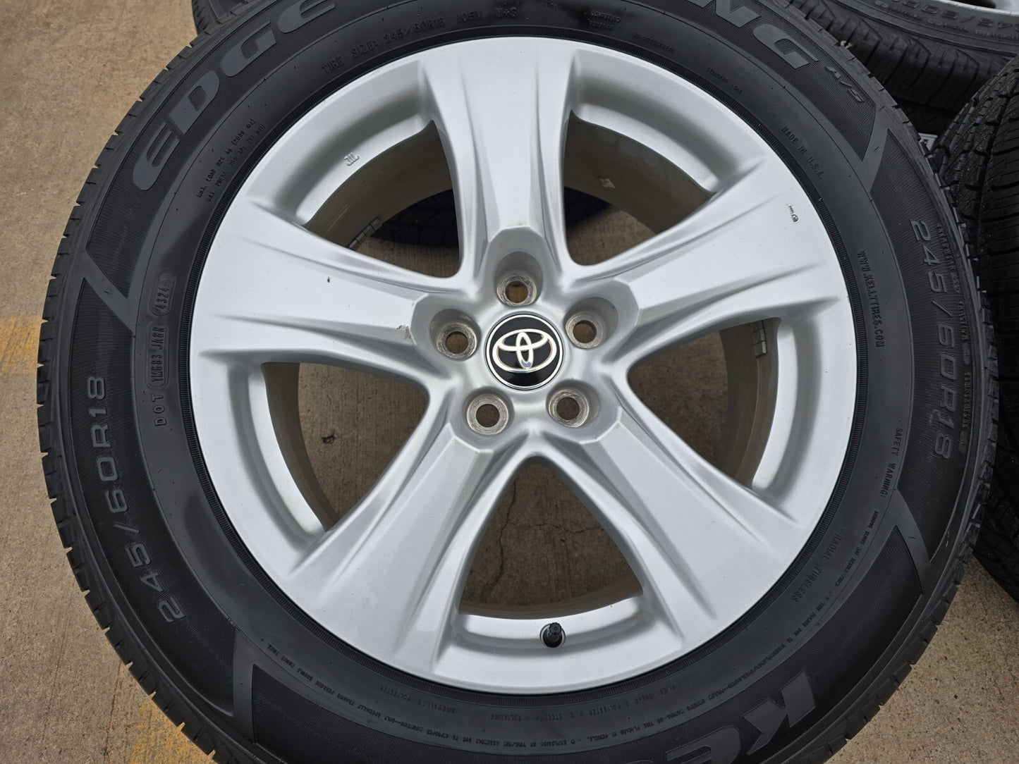 18" Toyota Highlander Rav4 XLE OEM 75263 wheels rims 2022 2023 2024 2025 NEW