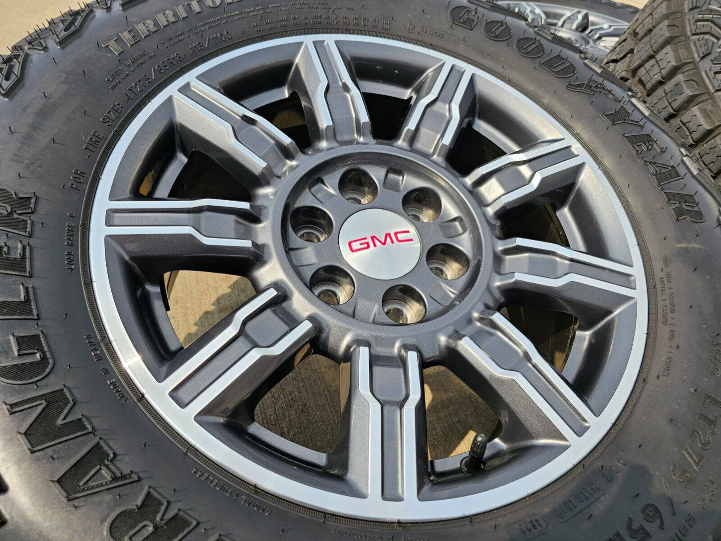 18" GMC Sierra AT4X Chevy Silverado OEM wheels rims A/T tires 2023 2024 NEW