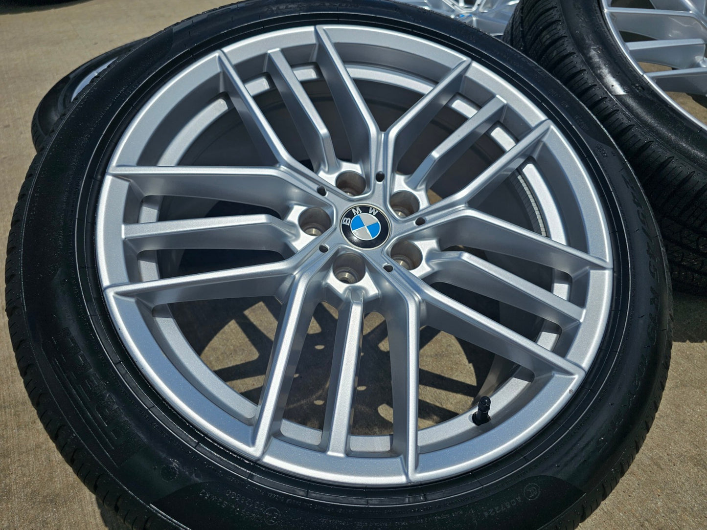 19" BMW 530i 540i 4 5 6 7 OEM Series wheels rims 2021 2022 2023 2024 2025 NEW