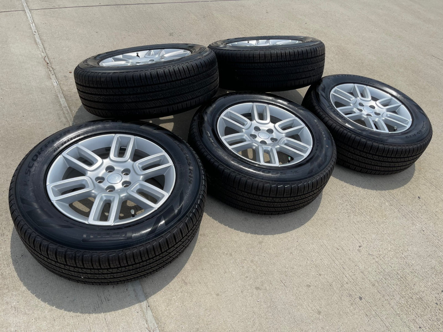 19" Land Rover DEFENDER Range Rover OEM 72350 wheels rims 2024 2025 2026 NEW