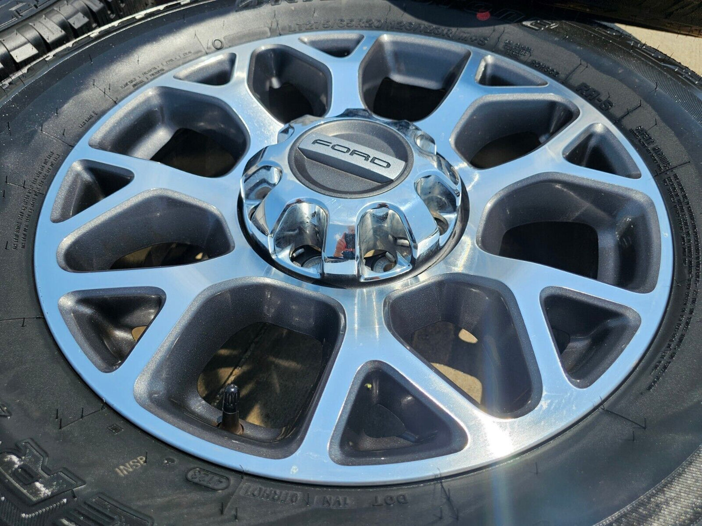 20" Ford F-250 F-350 OEM Lariat wheels rims 10292 tires 2021 2022 2023 2024 2025