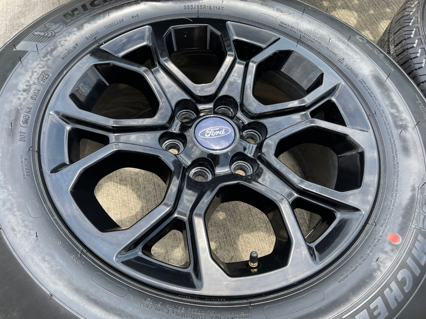 18" Ford F-150 OEM rims wheels 10438 Expedition 2023 2024 2025 2026 MICHELIN NEW