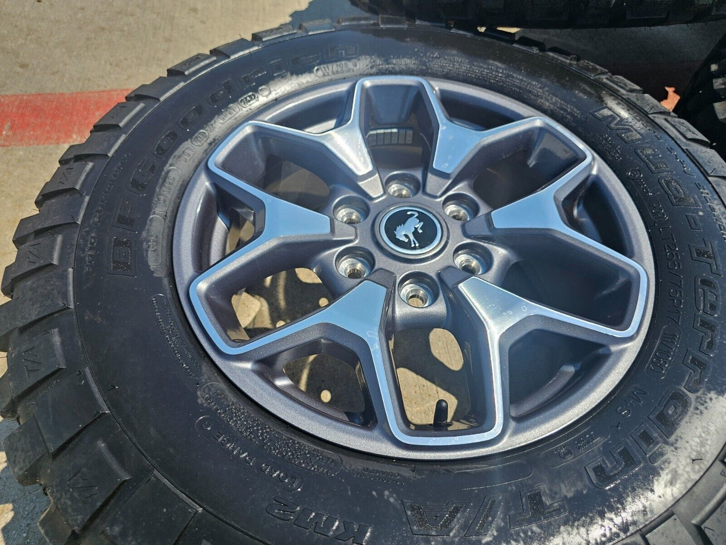 17" Ford Bronco wheels rims SASQUATCH Ranger 95229 10387 2023 2024 2025 NEW BFG