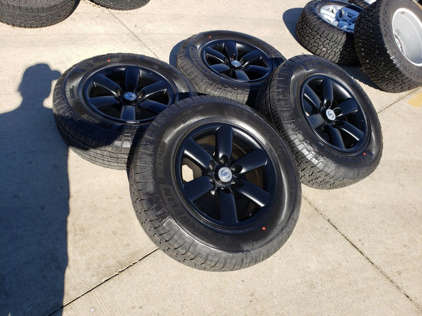 18" Nissan Titan Armada OEM black 62493 wheels rims 2015 2016 2023 2024 NEW