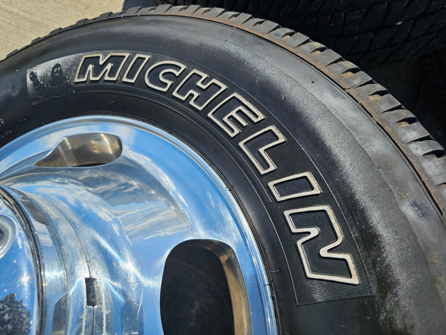 17" Ford F-350 Dually OEM 14077 14078 rims wheels 2023 2024 2025 MICHELIN