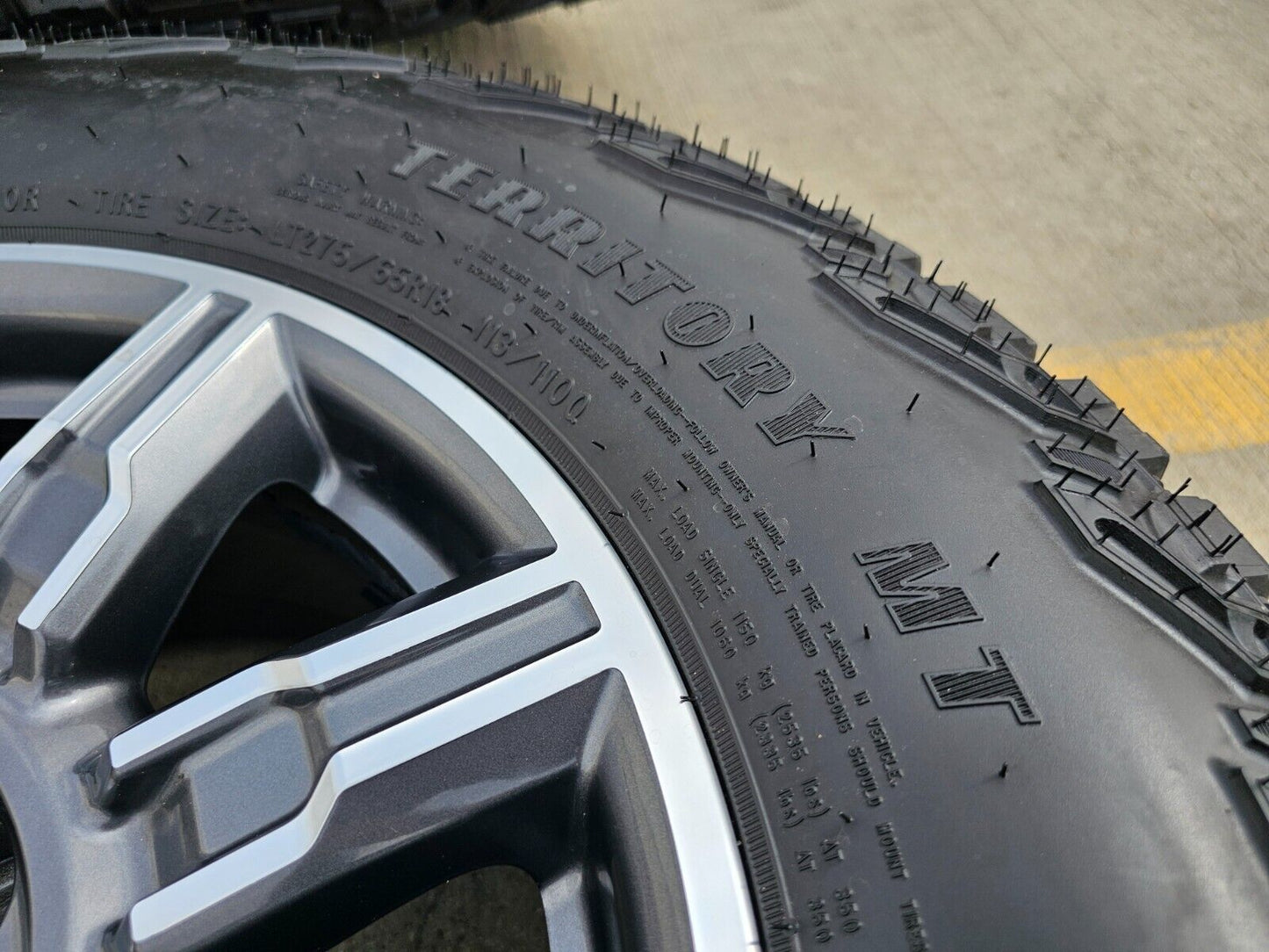 18" GMC Sierra AT4X Chevy Silverado OEM wheels rims A/T tires 2023 2024 NEW