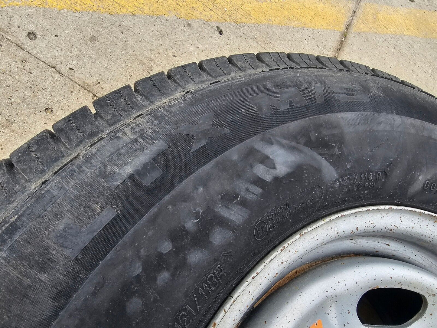 17" Ford F-250 F-350 OEM 3828 wheel rim 2020 2021 2022 2023 2024 2025 MICHELIN