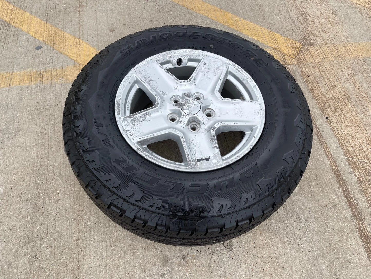 17" Jeep Gladiator SPORT OEM wheel rim 9235 spare Wrangler 2022 2023 2024 2025