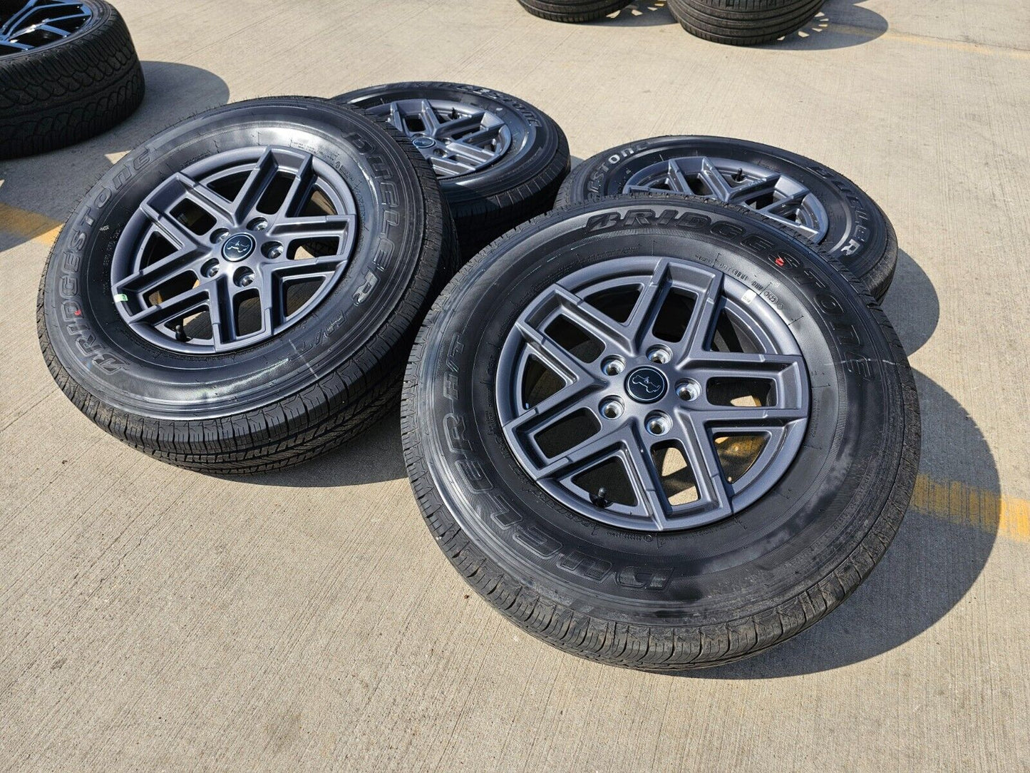 17" Jeep Wrangler Rubicon Sport S OEM wheels rims 51649 Gladiator 2024 2025 NEW