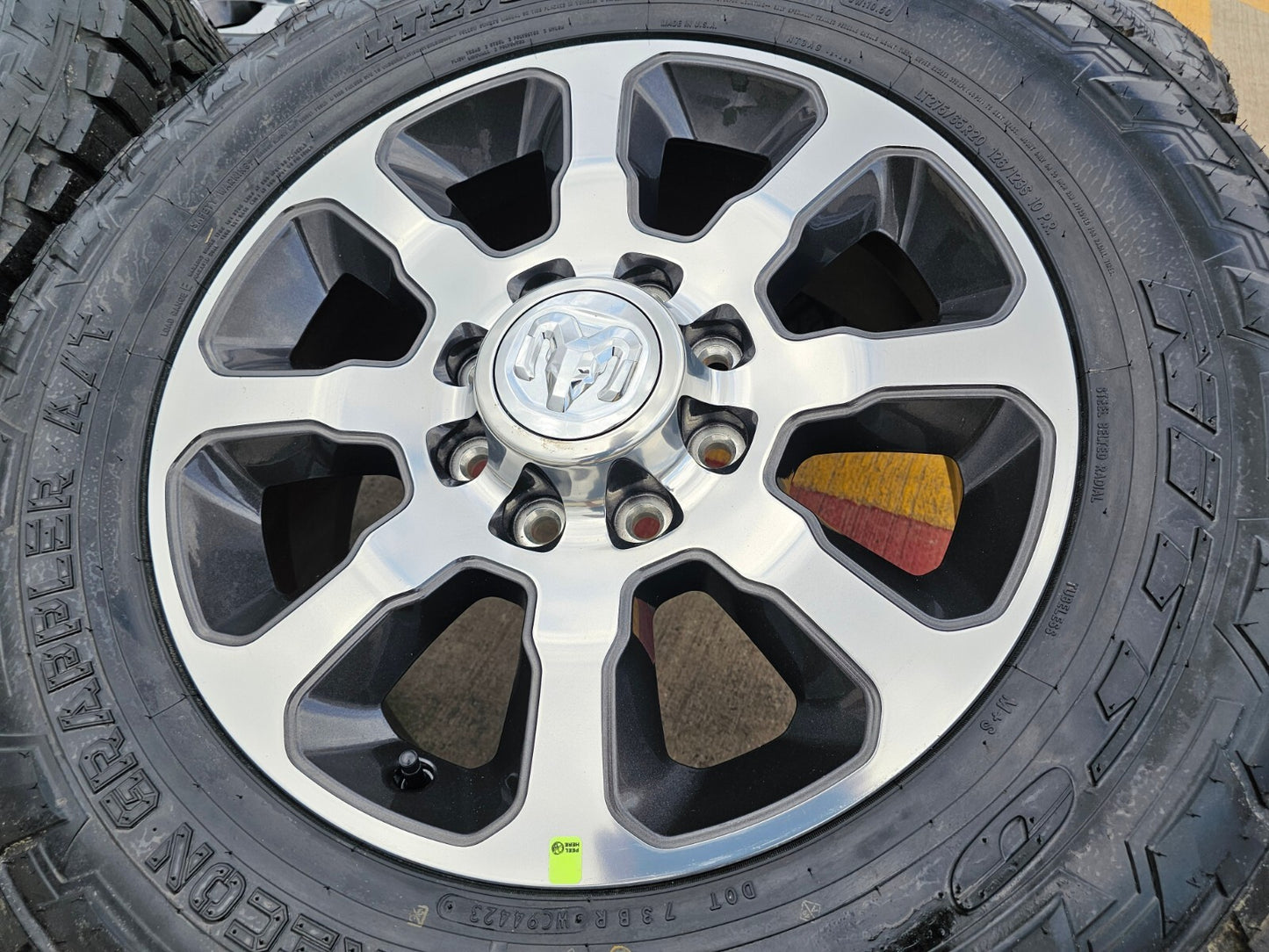 20" Dodge Ram 2500 3500 OEM wheels rims 2698 2699 tires 2023 2024 2025 NEW NITTO