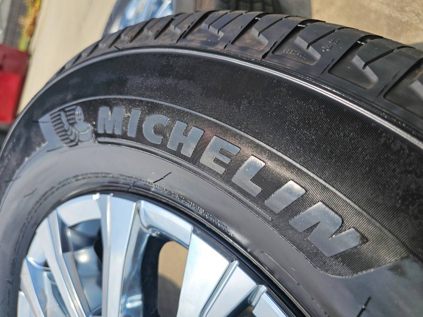 18" Toyota Tacoma LIMITED OEM chrome wheels rims 4260 4Runner 2025 NEW MICHELIN