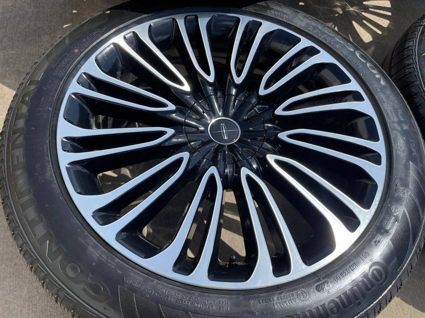 22" Lincoln Aviator Black Label OEM rims wheels 10242 Explorer NEW CONTINENTAL