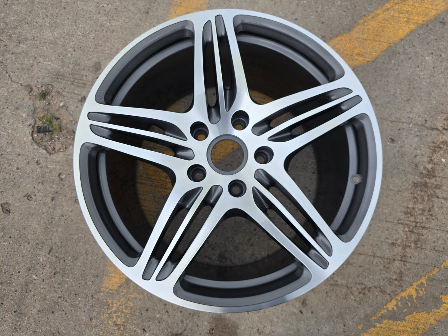 19x11 Porsche 911 OEM 19" 67349 wheel rim REAR 2011 2012 2013 2014 2015 2016