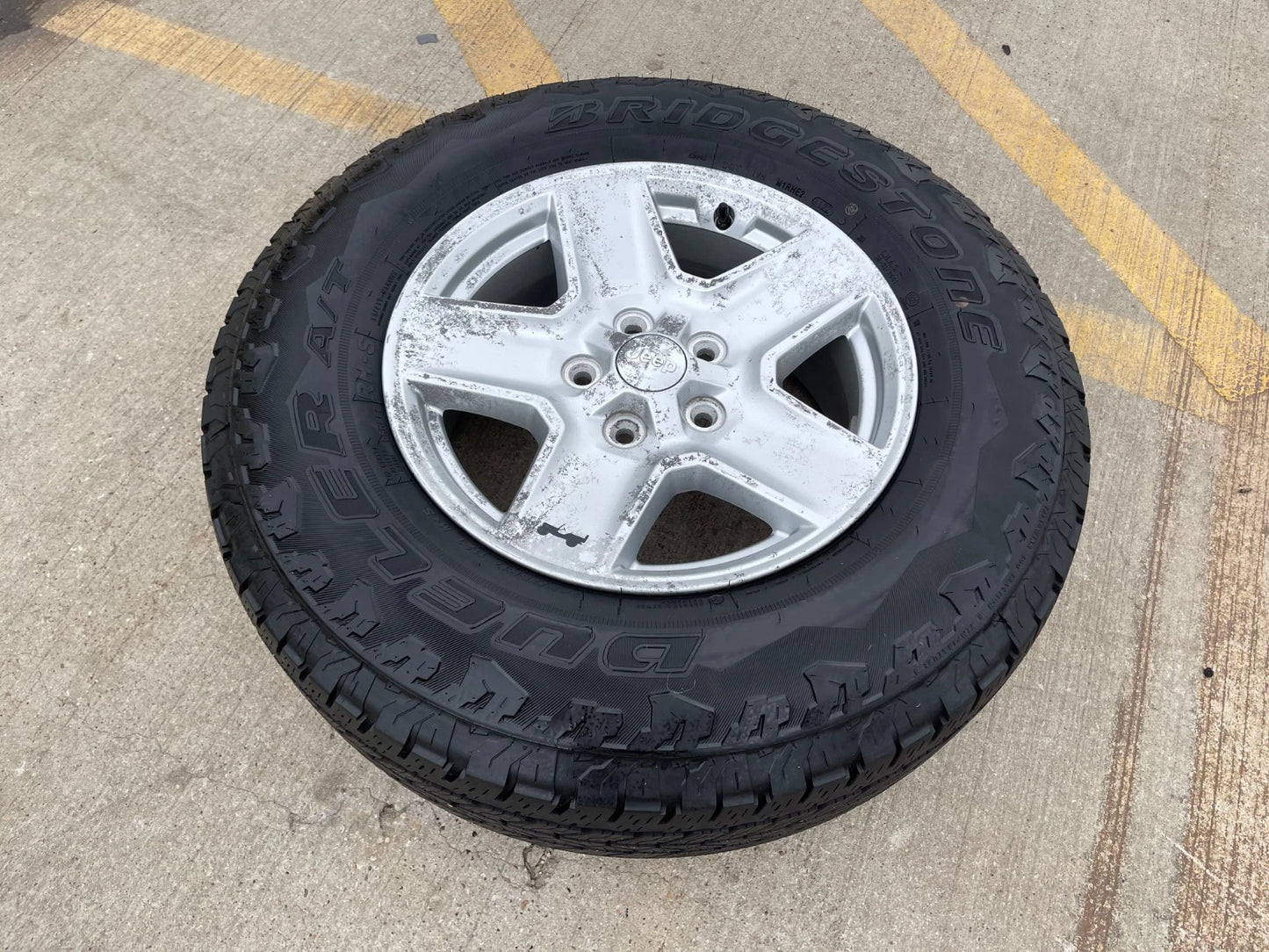 17" Jeep Gladiator SPORT OEM wheel rim 9235 spare Wrangler 2022 2023 2024 2025