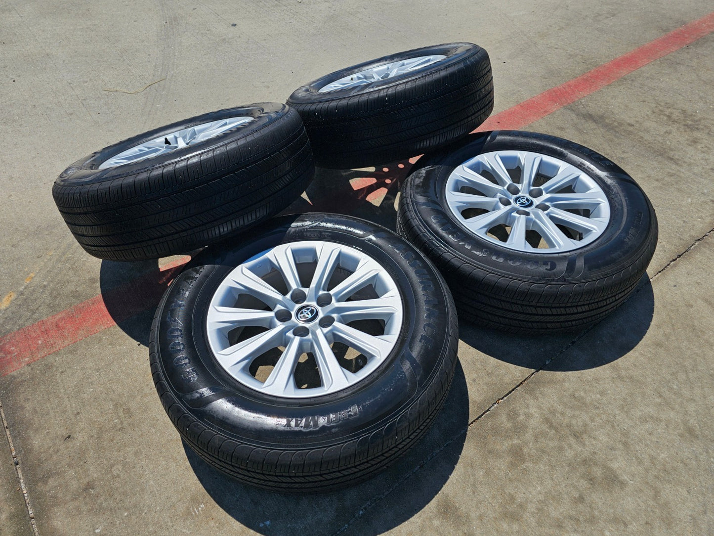 18" Toyota Grand Highlander OEM wheels rims tires Lexus TX350 2024 2025 2026