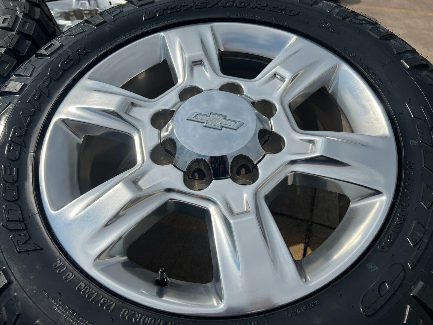 20" Chevy Silverado GMC 2500 OEM 5803 wheels rims NITTO RIDGE GRAPPLER 33" NEW