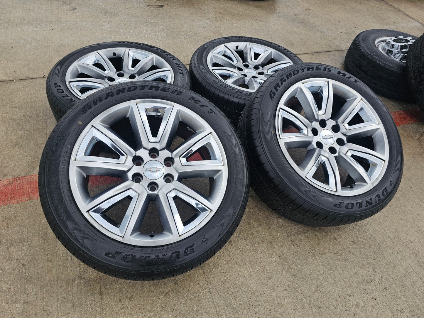 22" Chevy Tahoe Silverado Suburban LTZ chrome 5696 OEM wheels rims