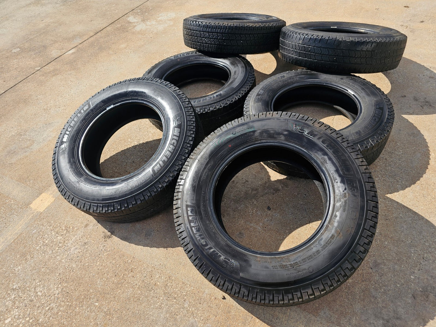 (6) 235/80/18 Michelin Primacy XC tires LT 10 ply load range E 235/80r18