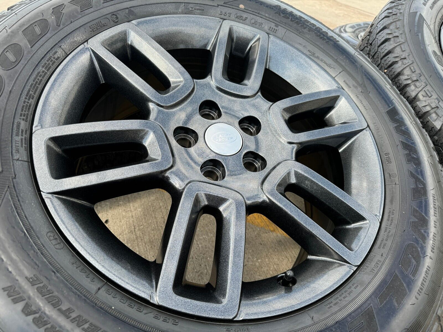 19" Land Rover DEFENDER Range Rover OEM wheels rims A/T 72350 GRAY 2023 2024