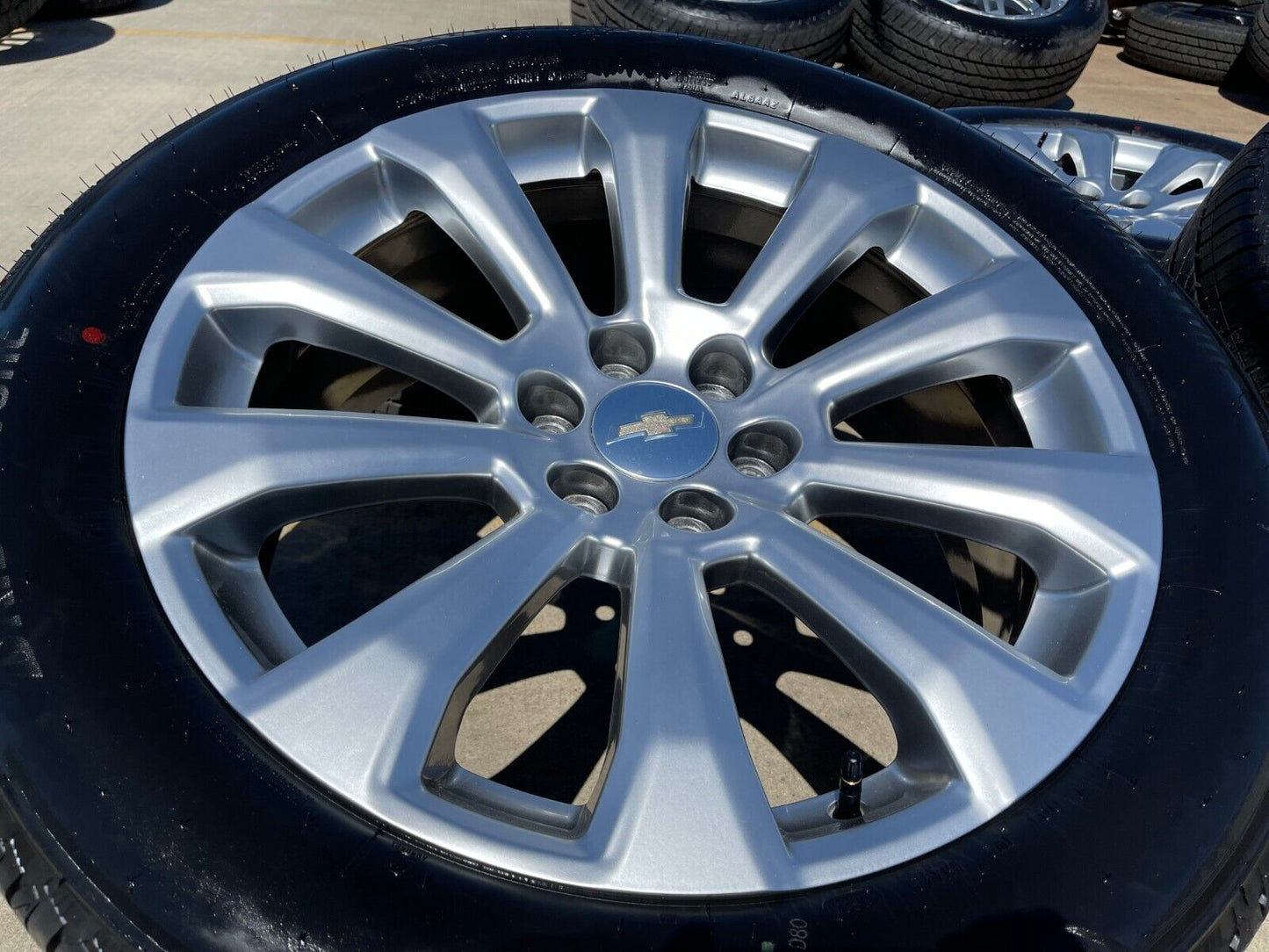 22" Chevy Silverado High Country OEM 5922 wheels rims Tahoe 2023 2024 2025 NEW