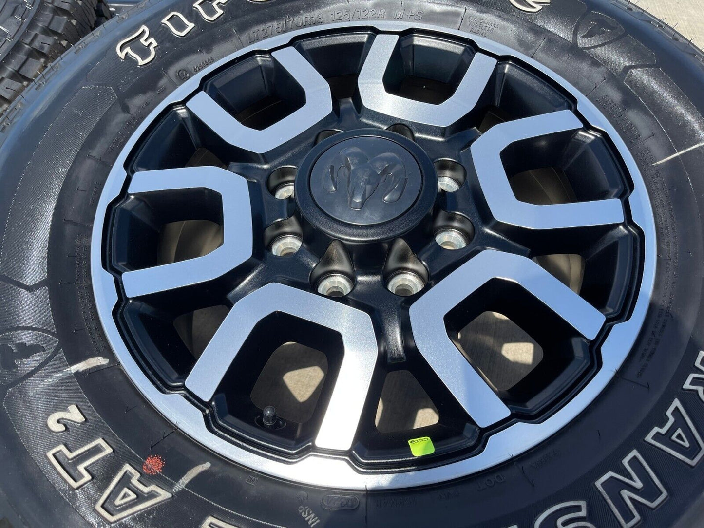 18" Ram 2500 3500 LARAMIE OEM wheels rims 2694 tires NEW 2023 2024 2025 NEW