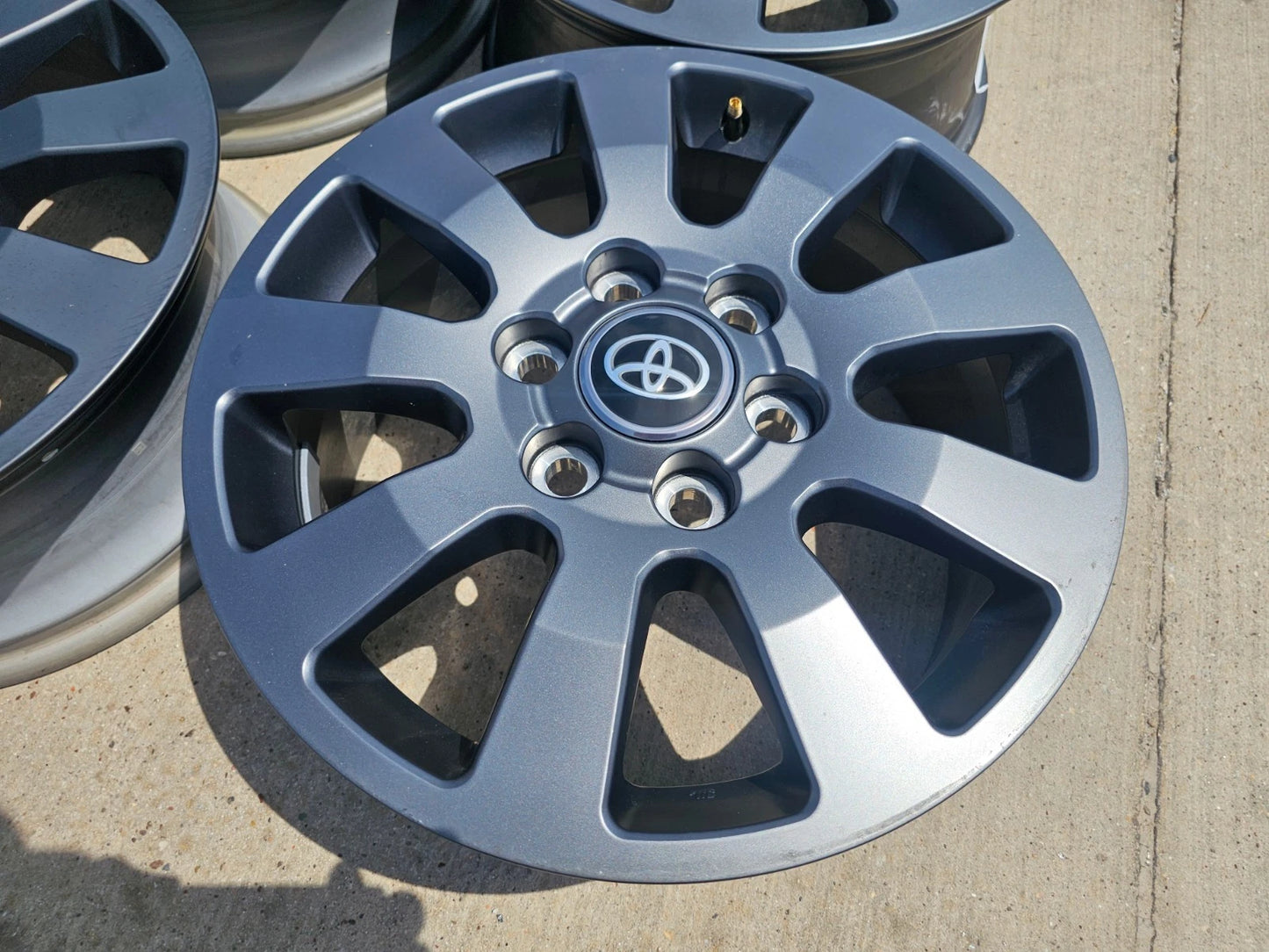 18" Toyota Land Cruiser OEM TRD wheels rims 95952 Tundra Sequoia NEW