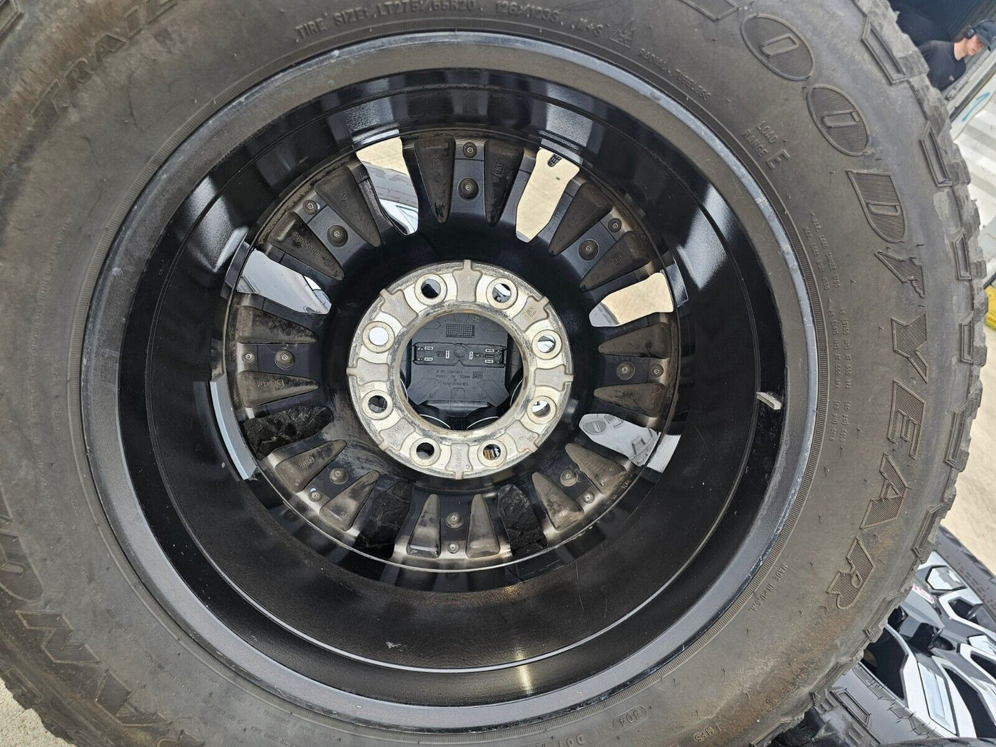 20" GMC Sierra DENALI ULTIMATE 2500 3500 OEM wheels rims 5958 Chevy Silverado
