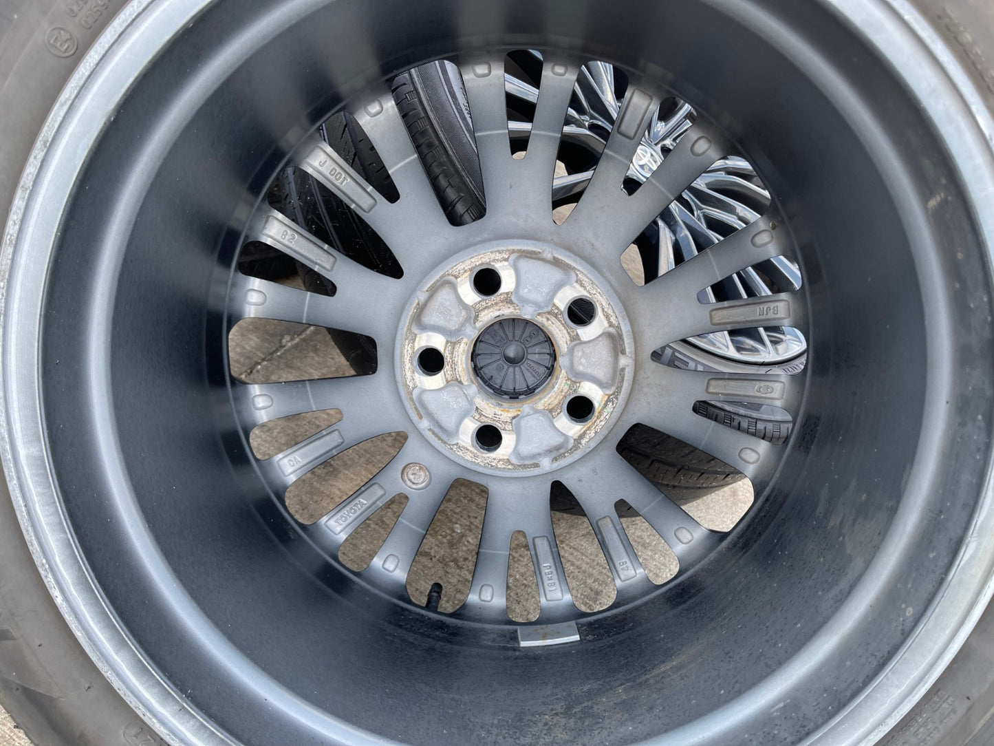 18" Toyota Avalon Camry OEM wheels rims 75233 CHR 2018 2019 2020 2022 2023 2024