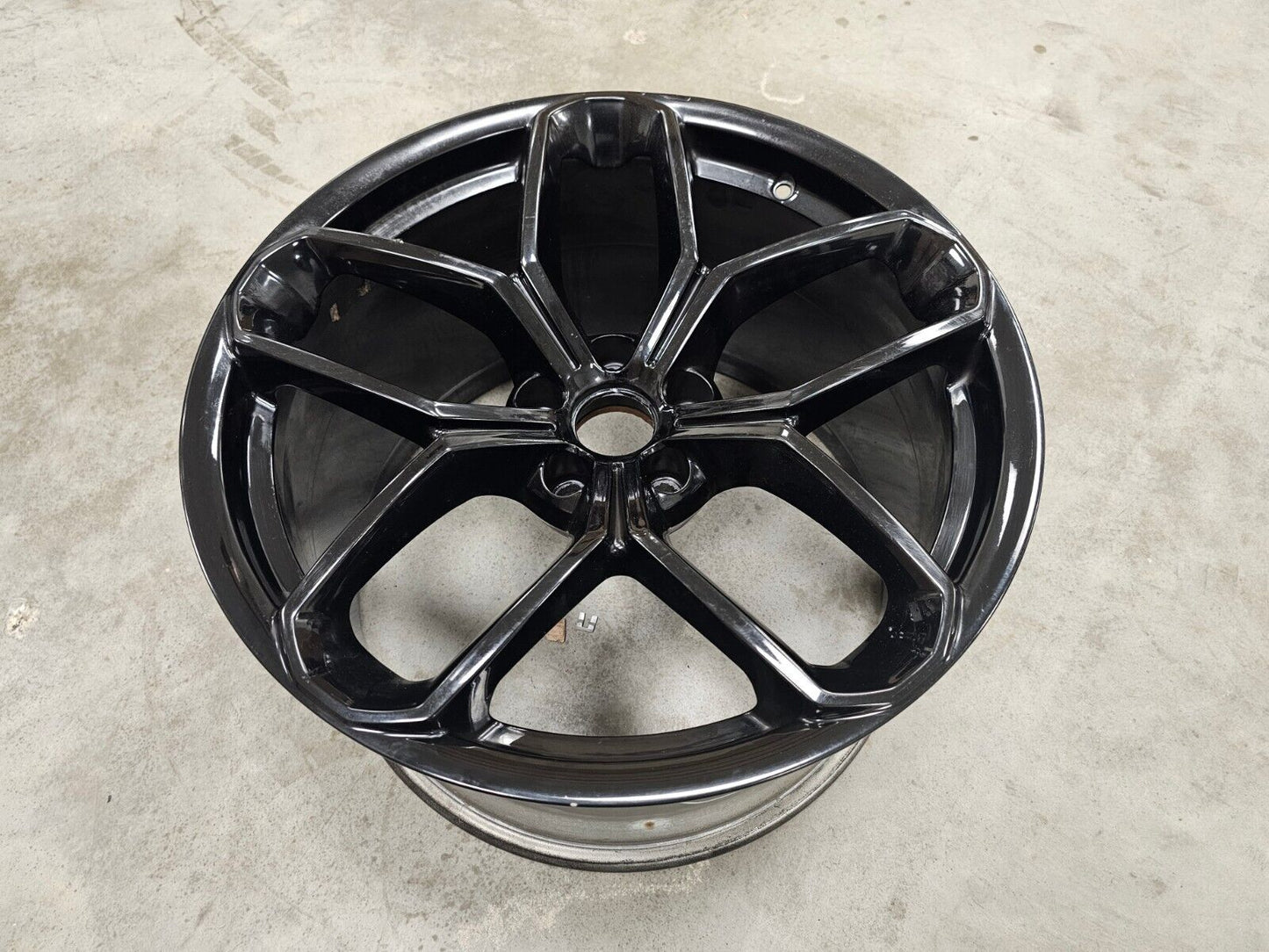 19" Lamborghini Huracan LP580 OEM wheel rim rear Kari 2019 2020 2021 2022 2023