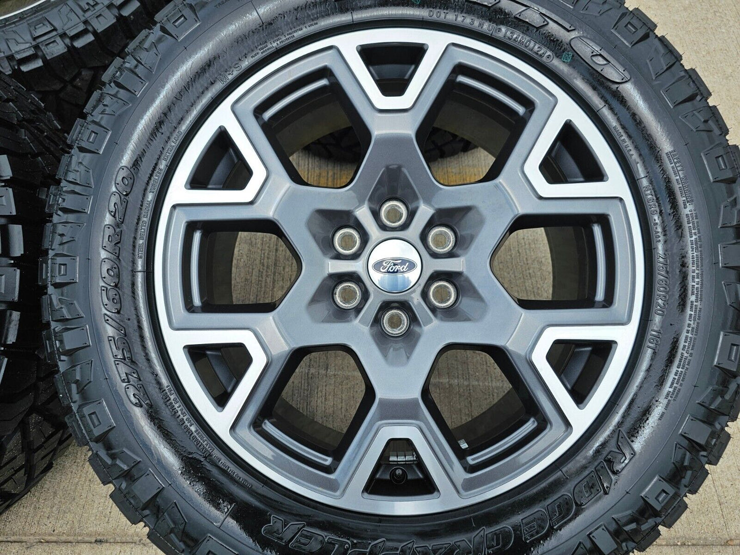 20" Ford F-150 LARIAT Limited OEM rims wheels Expedition 2025 NEW NITTO
