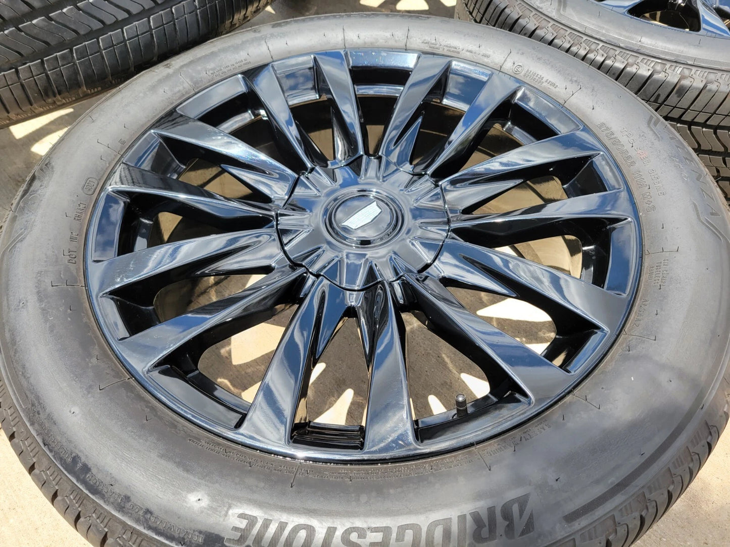 22" Cadillac Escalade OEM Black wheels rims 4873 95026 tires NEW