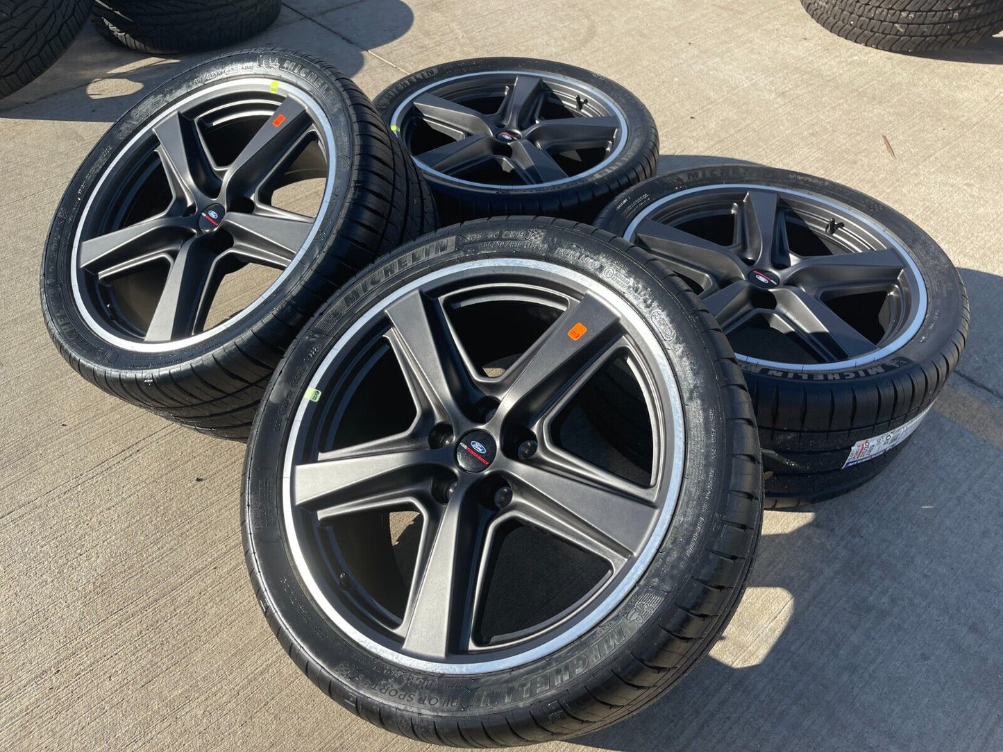 19" Ford Mustang GT Performance OEM wheels rims Mach 1 2021 2022 2023 2024 NEW