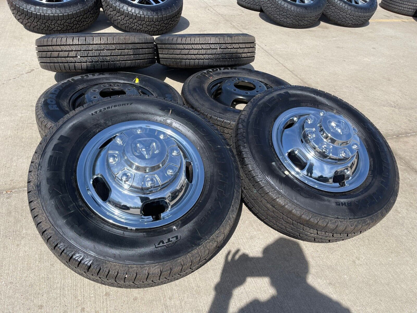 17" Dodge Ram 3500 Dually Laramie 8x200 wheels rims 2703 2704 OEM 2024 2025 NEW