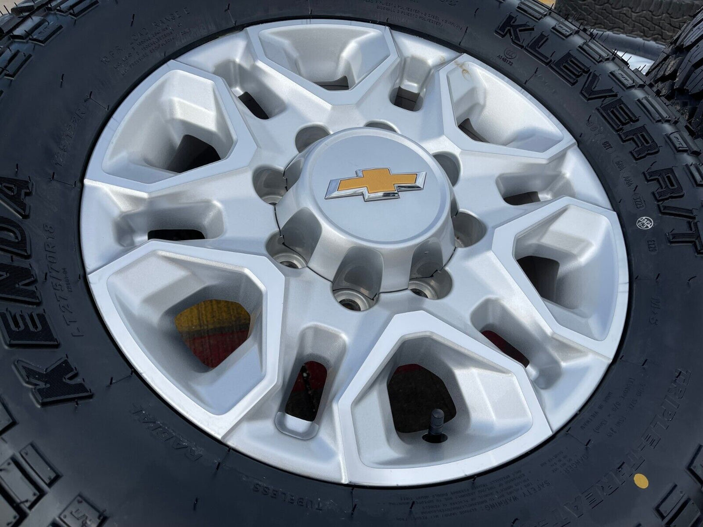 18" Chevy Silverado 2500 3500 OEM 5959 wheels rims tires 2022 2023 2024 2025 NEW