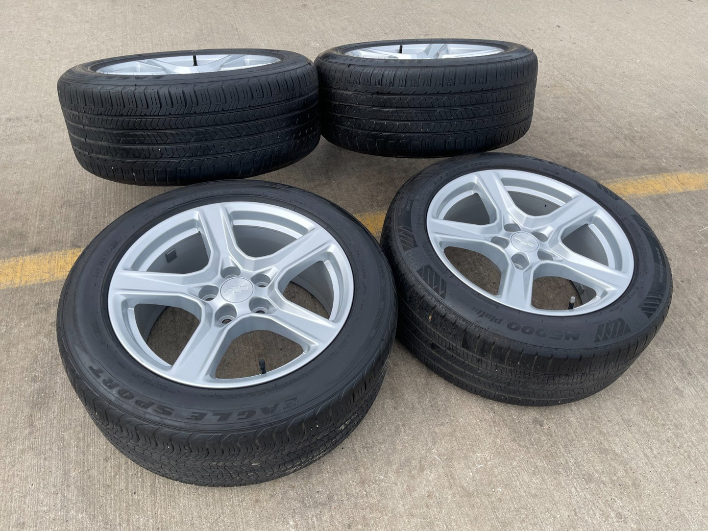 18" Chevy Camaro OEM wheels rims tires 5758 22998072 Silver 2016 2017 2018 2019