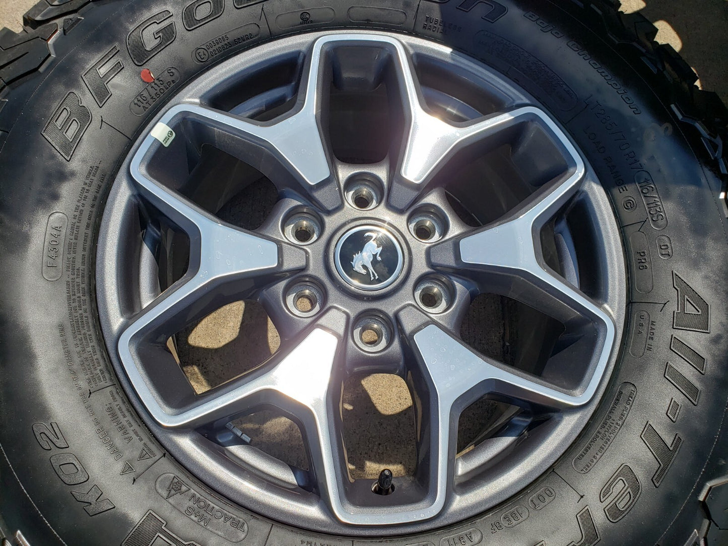 17" Ford Bronco wheels rims SASQUATCH Ranger 95229 10387 BFG 2024 2025 2026 NEW