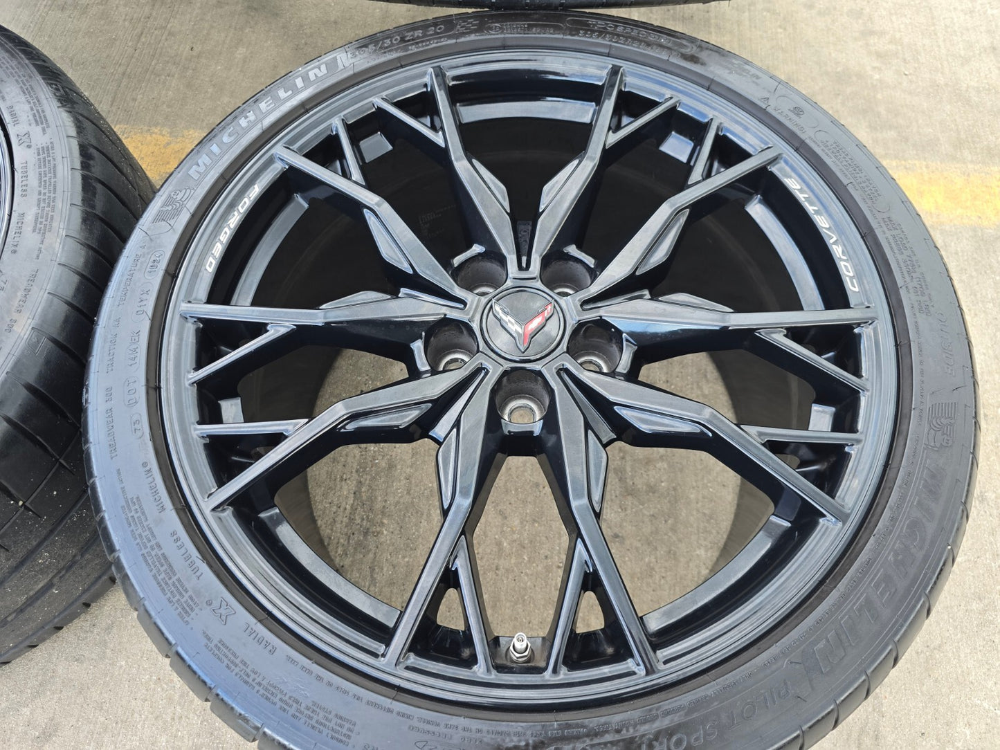 19" + 20" Chevy Corvette Z06 C8 OEM wheels rims 8057 8058 FORGED