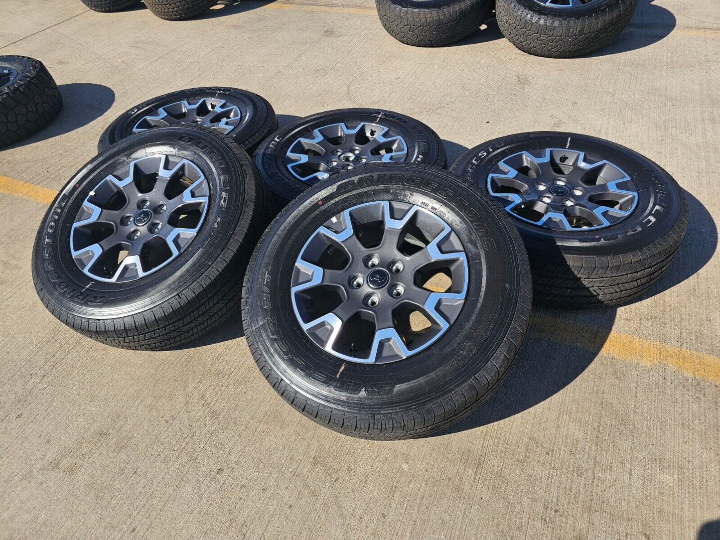 18" Jeep Wrangler Gladiator OEM wheels rims Grand Cherokee 2024 2025 NEW