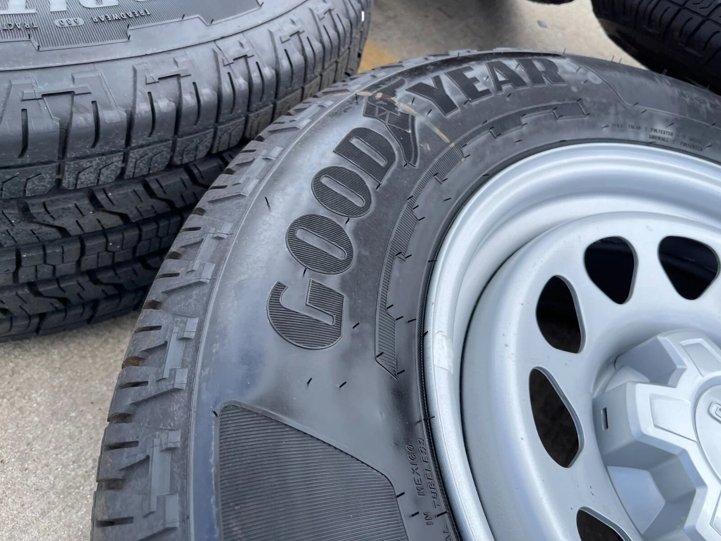 17" Chevy Colorado OEM wheels rims Silverado Suburban 8130 Canyon 2024 2025 NEW