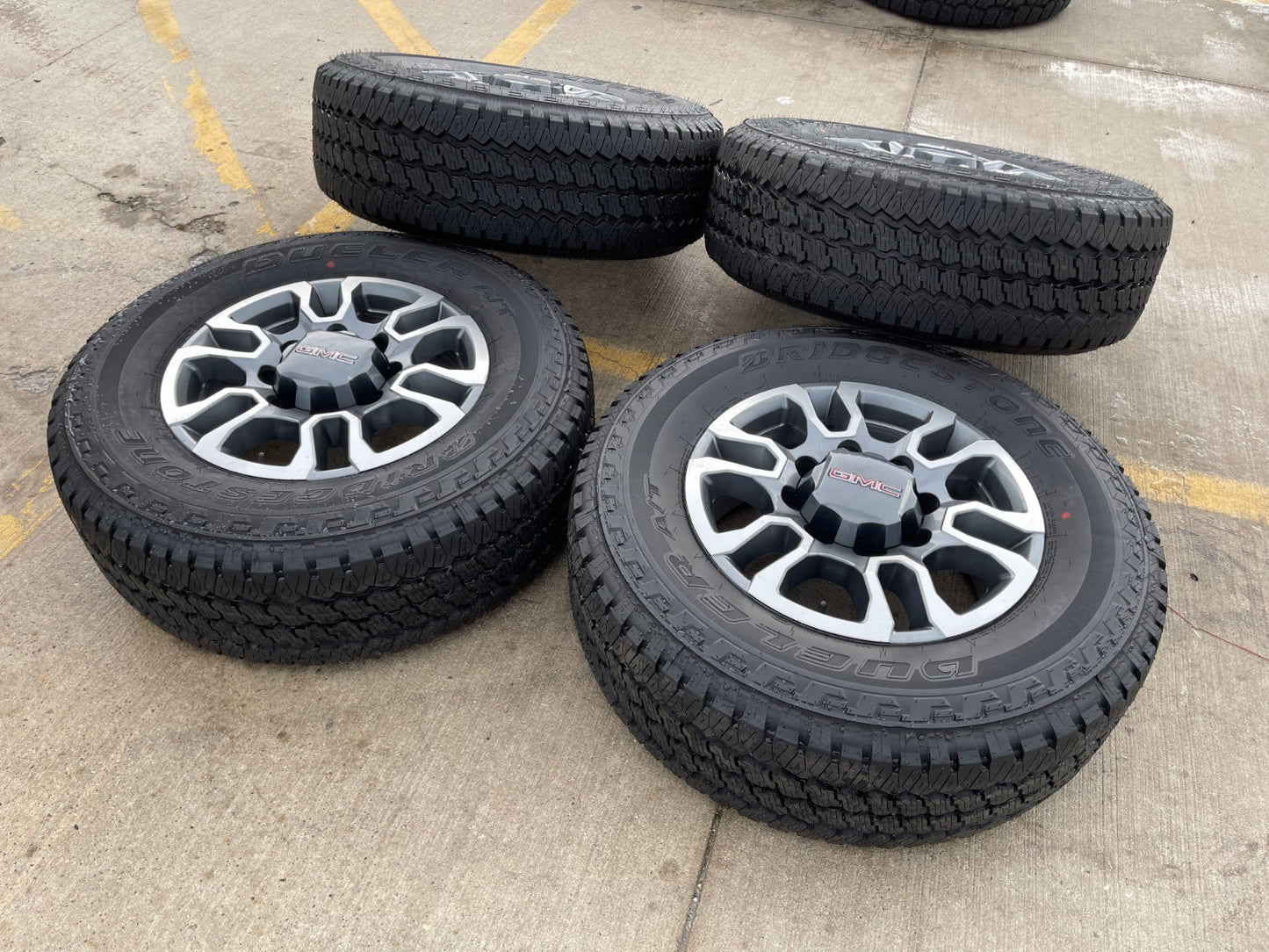 18" GMC Sierra AT4X Chevy Silverado 2500 3500 OEM 5949 wheels rims BRIDGESTONE